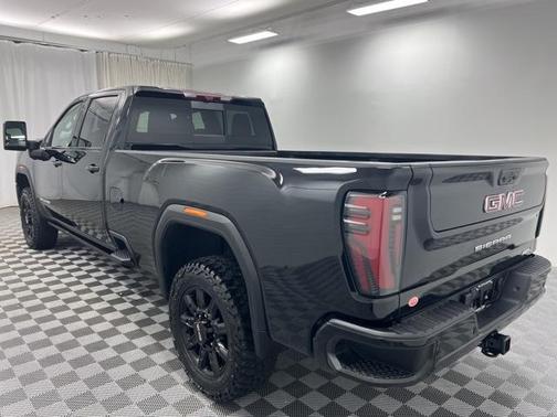 2024 GMC Sierra 3500 AT4