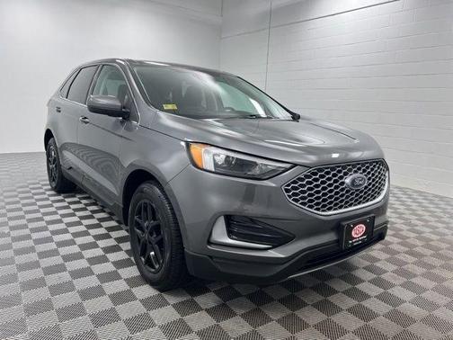 Gray Metallic 2024 Ford Edge SEL
