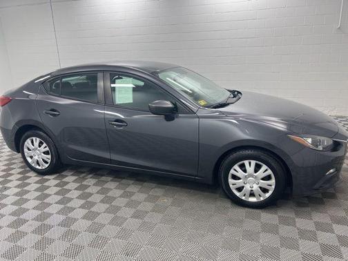 2016 Mazda Mazda3 i Sport