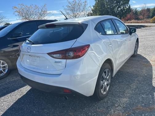 2016 Mazda Mazda3 i Sport