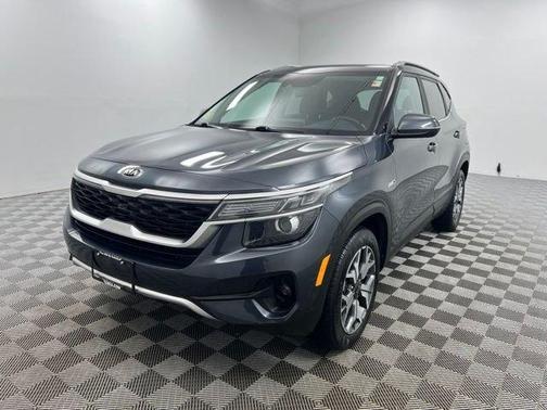 Gravity Gray 2021 Kia Seltos EX