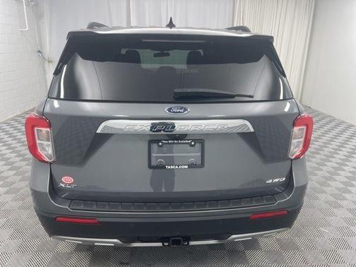 Carbonized Gray Metallic 2023 Ford Explorer XLT