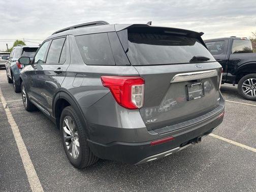 Carbonized Gray Metallic 2023 Ford Explorer XLT