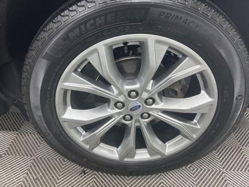 Carbonized Gray Metallic 2023 Ford Explorer XLT