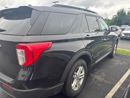 Agate Black Metallic 2021 Ford Explorer XLT