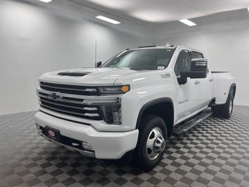 2023 Chevrolet Silverado 3500 High Country