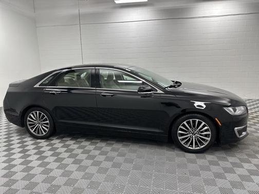 2020 Lincoln MKZ Standard