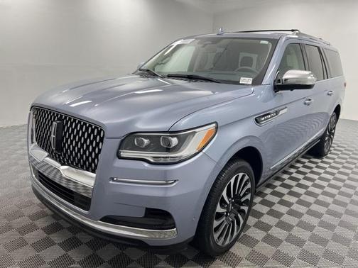 2023 Lincoln Navigator L Black Label