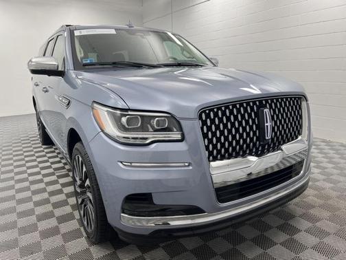 2023 Lincoln Navigator L Black Label