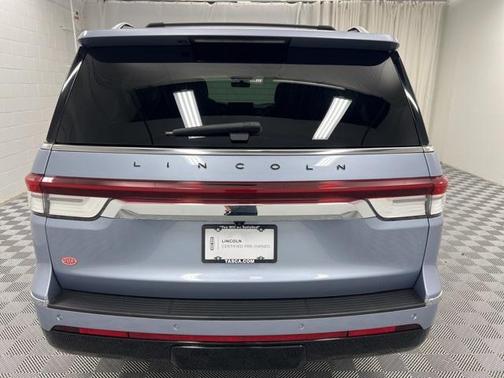 2023 Lincoln Navigator L Black Label
