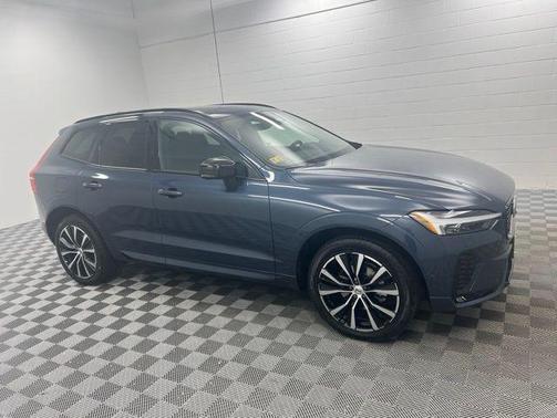 Denim Blue Metallic 2023 Volvo XC60 B5 Plus Dark Theme