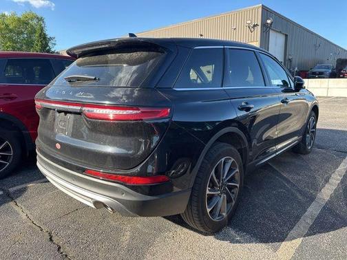 Infinite Black Metallic 2023 Lincoln Corsair Standard