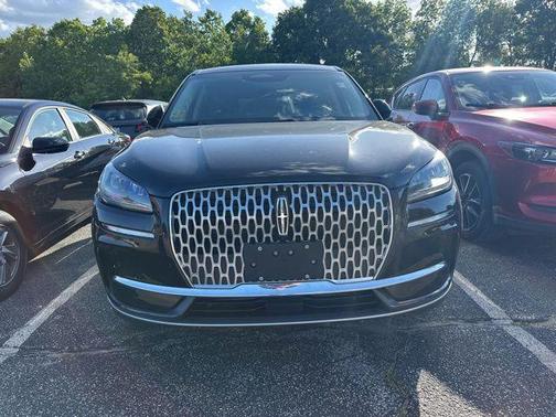 Infinite Black Metallic 2023 Lincoln Corsair Standard