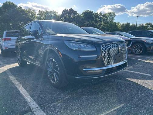 Infinite Black Metallic 2023 Lincoln Corsair Standard
