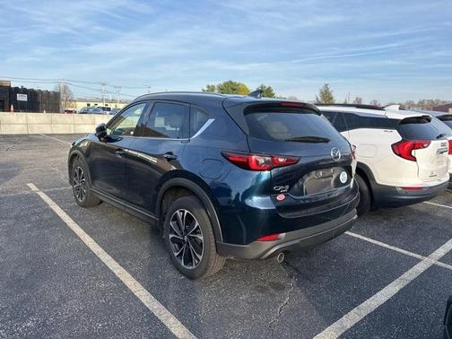 2023 Mazda CX-5 Premium Plus