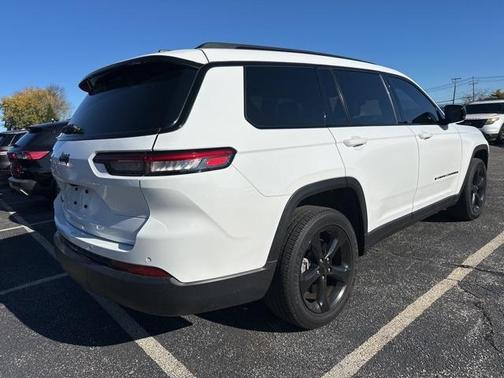 2021 Jeep Grand Cherokee L Laredo