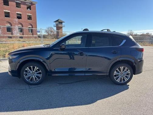 2025 Mazda CX-5 Signature