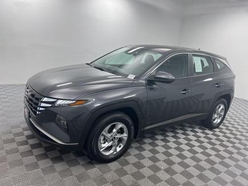2023 Hyundai TUCSON SE