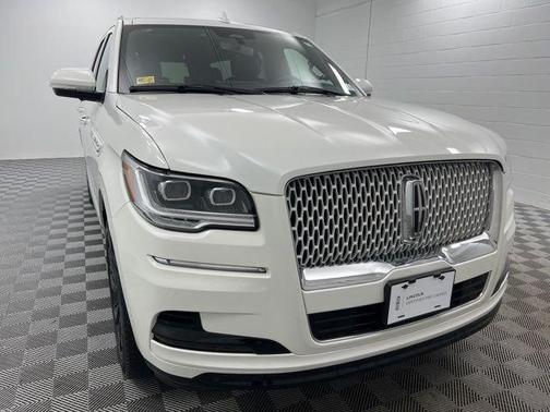 2024 Lincoln Navigator L Reserve