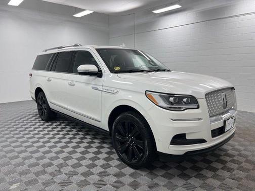 2024 Lincoln Navigator L Reserve