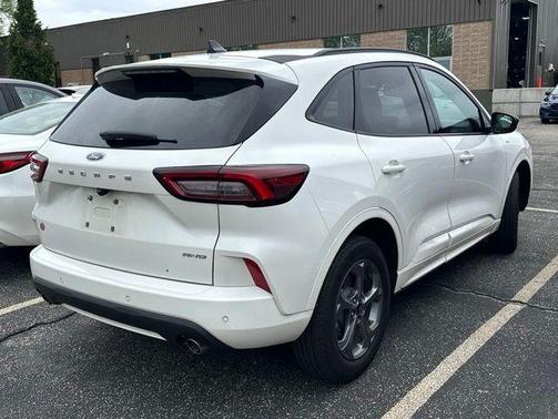 Star White 2023 Ford Escape ST-Line