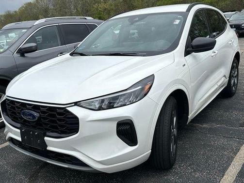 Star White 2023 Ford Escape ST-Line