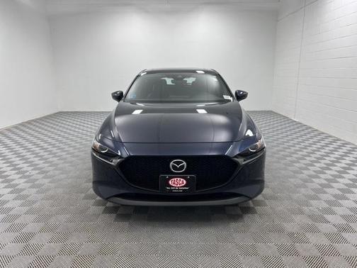 2022 Mazda Mazda3 FWD w/Preferred Package