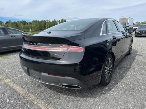 2017 Lincoln MKZ Select