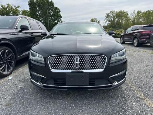 2017 Lincoln MKZ Select