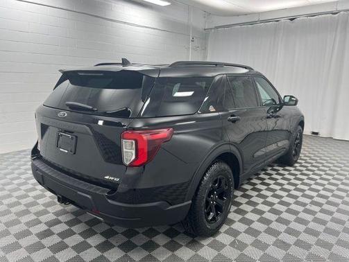 Agate Black Metallic 2023 Ford Explorer Timberline