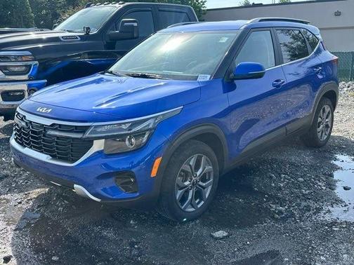 Neptune Blue 2024 Kia Seltos S
