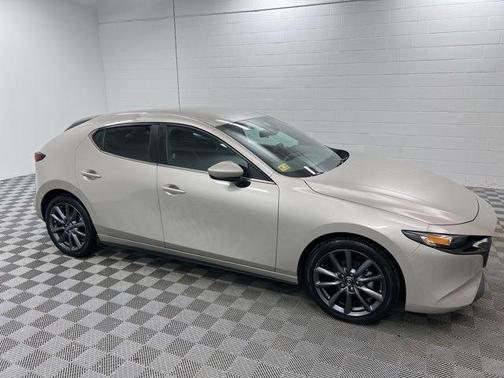 2023 Mazda Mazda3 FWD w/Select Package