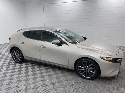 2023 Mazda Mazda3 FWD w/Select Package