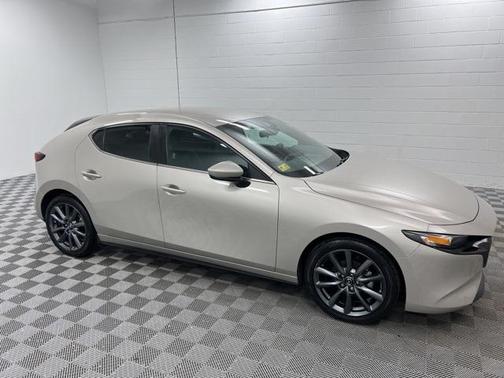 2023 Mazda Mazda3 FWD w/Select Package
