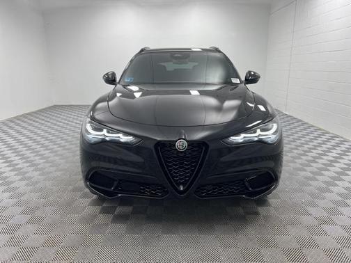 2025 Alfa Romeo Stelvio Sprint