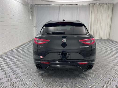 2025 Alfa Romeo Stelvio Sprint