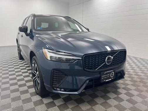 2025 Volvo XC60 B5 Plus