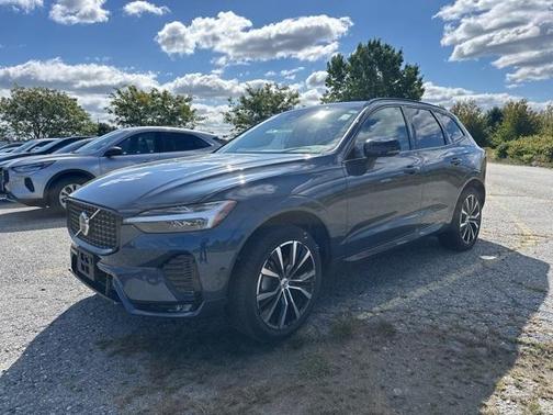 2025 Volvo XC60 B5 Plus