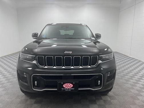 2022 Jeep Grand Cherokee Overland
