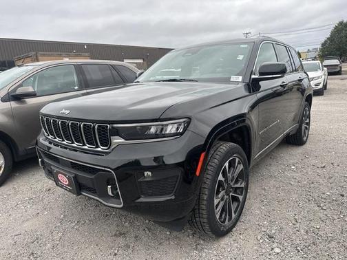 2022 Jeep Grand Cherokee Overland
