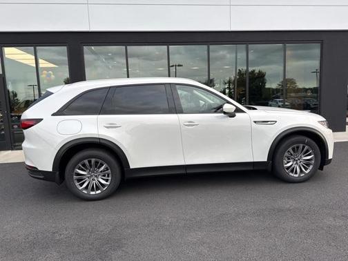 2025 Mazda CX-90 PHEV Preferred Package
