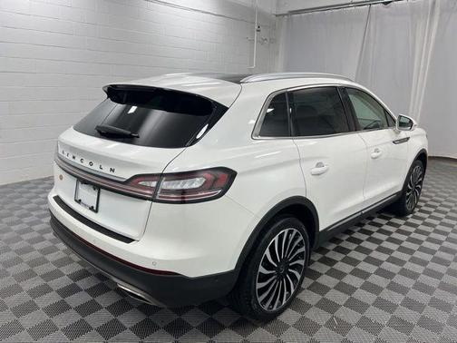 Pristine White 2022 Lincoln Nautilus Black Label