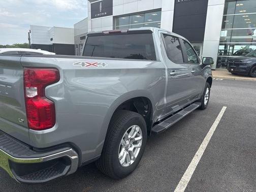 Sterling Gray Metallic 2023 Chevrolet Silverado 1500 LT