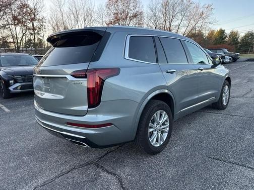 2023 Cadillac XT6 Luxury AWD