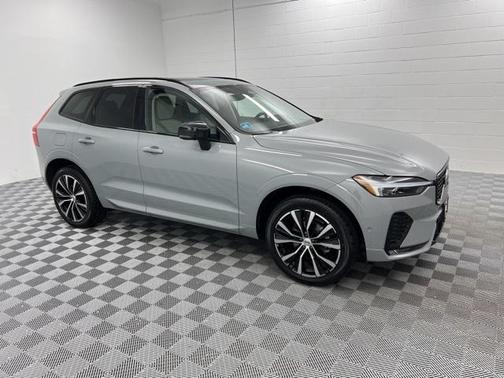2025 Volvo XC60 B5 Plus