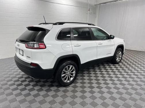 2022 Jeep Cherokee Latitude Lux