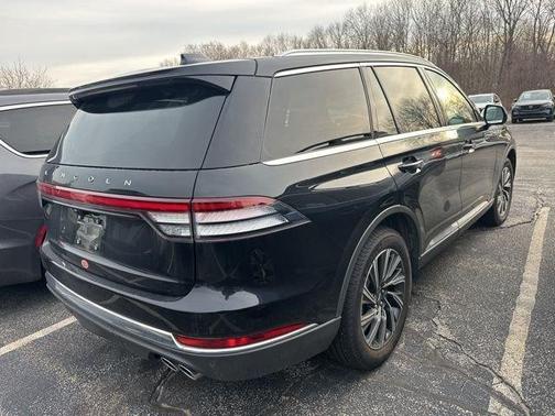 Infinite Black Metallic 2025 Lincoln Aviator Premiere
