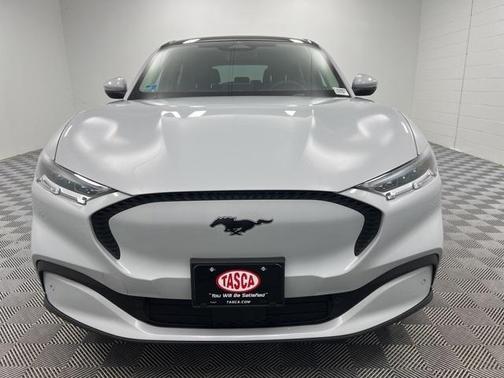 2021 Ford Mustang Mach-E Select