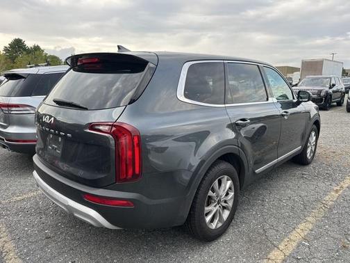 2022 Kia Telluride LX