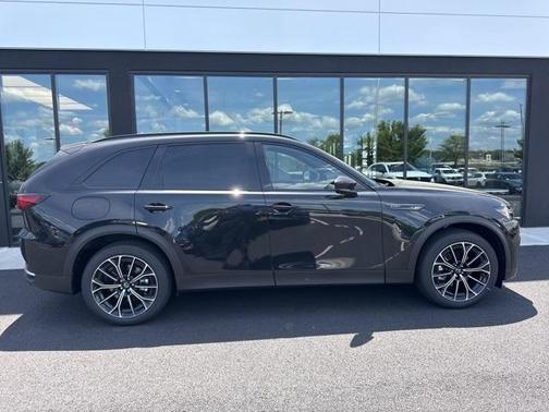 2025 Mazda CX-70 PHEV Premium Plus Package